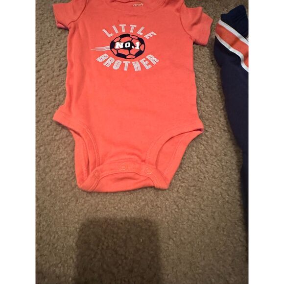 NWOT Carter's Boys "Little Brother" Two Piece Outfit (Top/Buttom) Size 9 Months - Picture 5 of 9